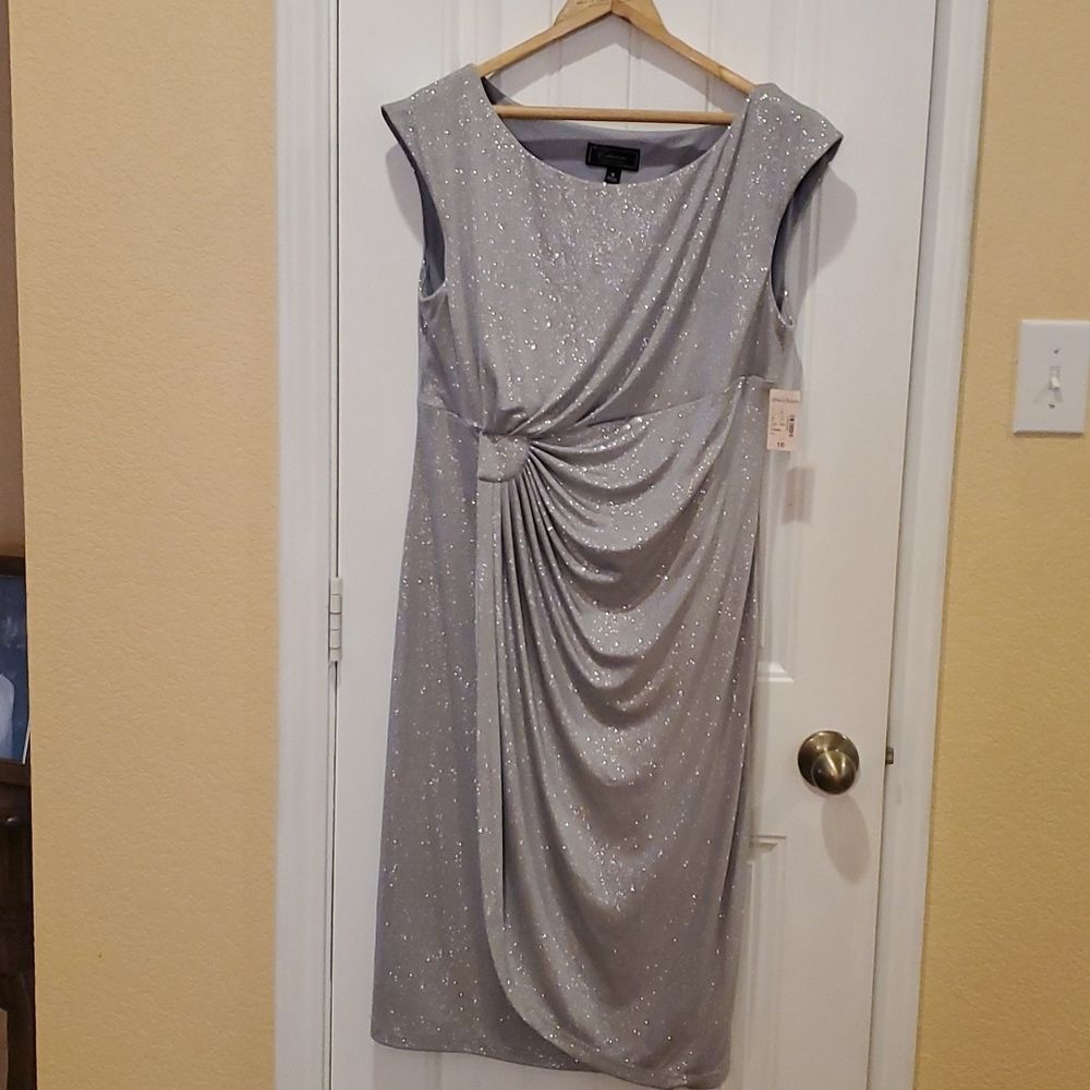 Dressbarn Collection Metallic Shinny Dress Size 16 - Picture 4 of 8